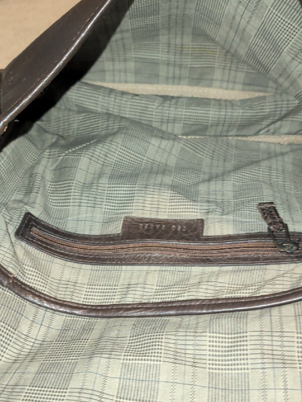 Ted Baker Classic Dark Brown Leather Messenger Bag - Picture 6 of 6